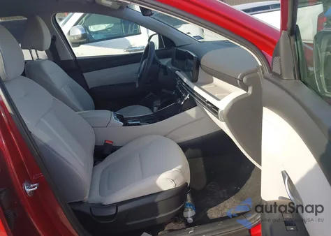 2026 Hyundai Tucson Sel from USA, damaged, VIN 5NMJB3DE3TH642061